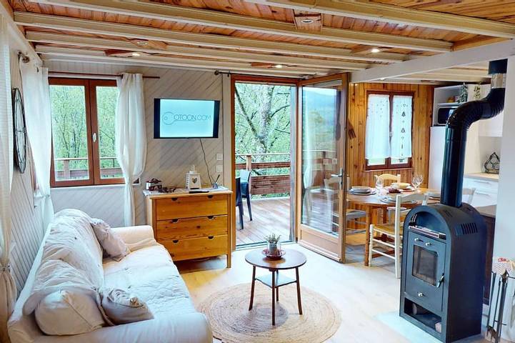 Chalet pour 6 personnes, avec terrasse, animaux acceptés