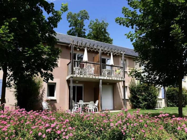 Appartement de vacances pour 4 personnes, avec piscine, adapté aux familles dans l' Aveyron