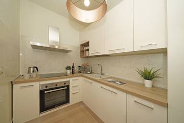 Location De Vacances pour 6 Personnes dans Maderno, Toscolano-Maderno, Photo 4