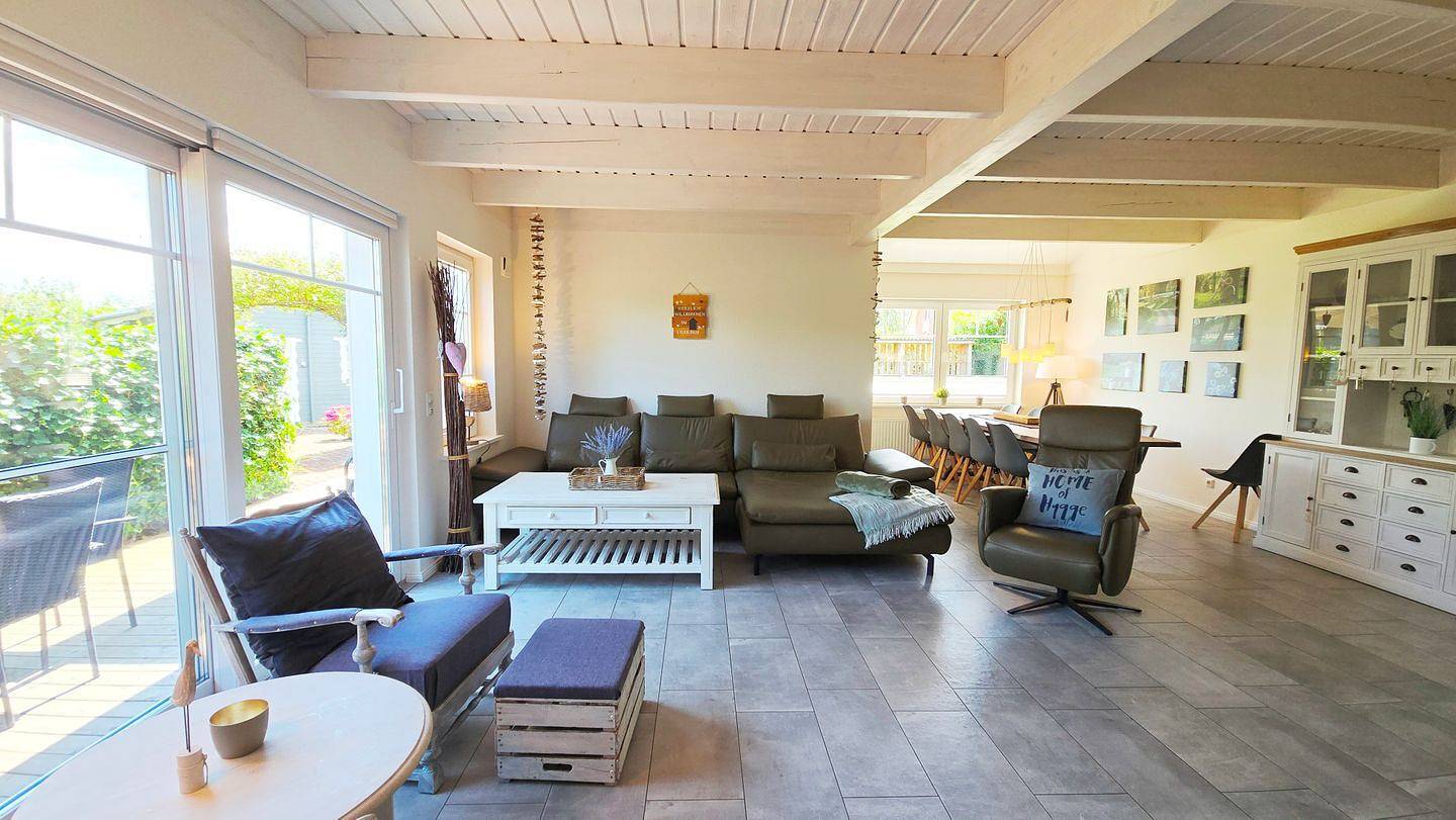 Ostsee Ferienhaus Lille Hus 220qm Wohnfläche und 1.100qm Garten mit Hottub in Blekendorf, Hohwachter Bucht