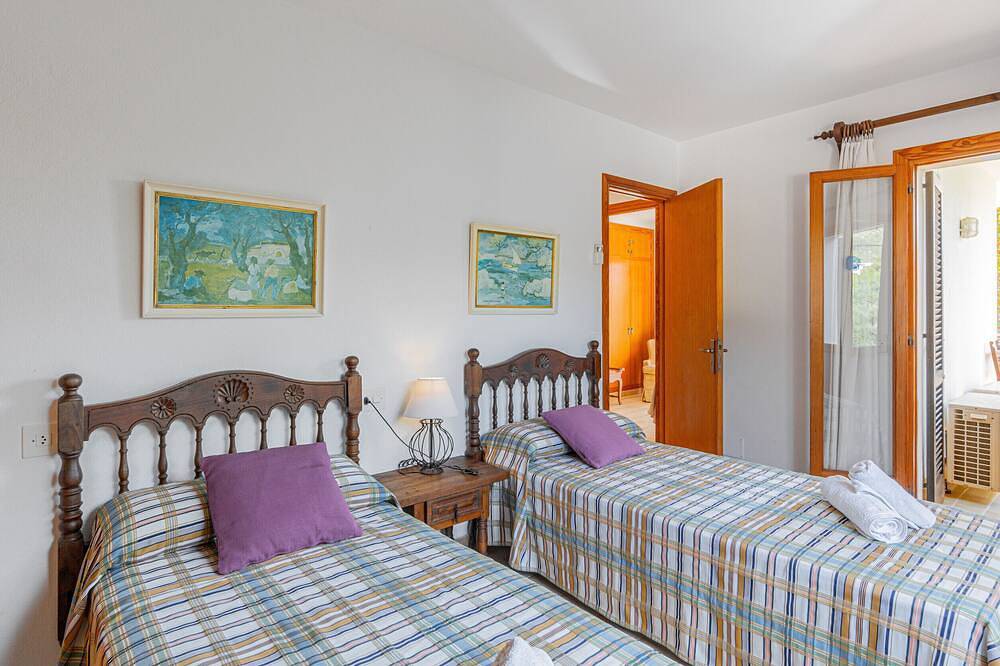 Entire apartment, Apartment Can Tomas in Pinewalk in Port de Pollença, Pollença