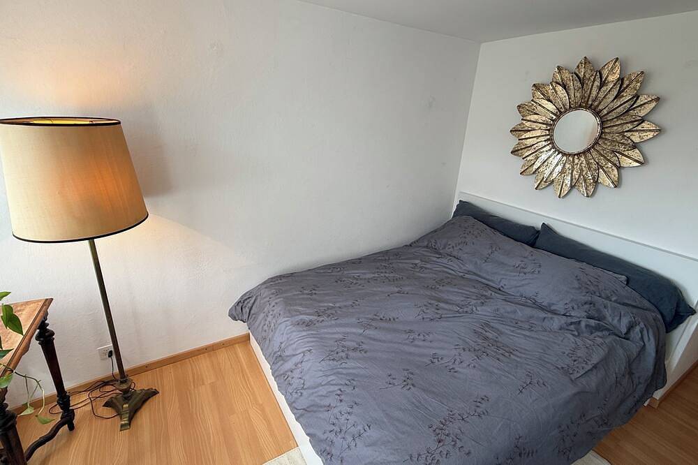 Ganze Wohnung, Lake view 3-level 35m2 Apartment in Riex -Cully in Riex, Bourg-en-Lavaux