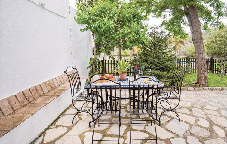 Apartamento Vegan Riverside: Piscina, Terraza, WiFi in Zahara de la Sierra, Pueblos Blancos