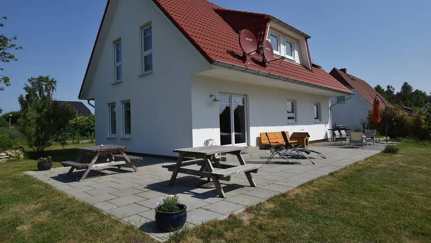 Ferienhaus für 13 Personen, mit Garten in Hornstorf