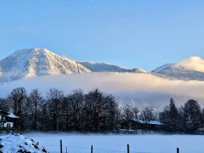 Ferienwohnung für 3 Personen, mit Balkon und Ausblick in Rottach-Egern