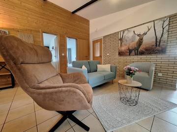 Ferienhaus für 4 Personen, mit Garten und Ausblick in Gerolstein