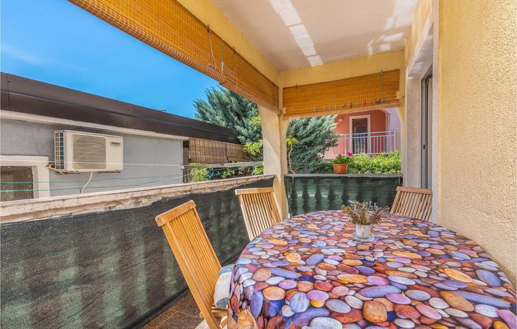 Ferienwohnung für 6 Personen, mit Terrasse in Pinezici - 4