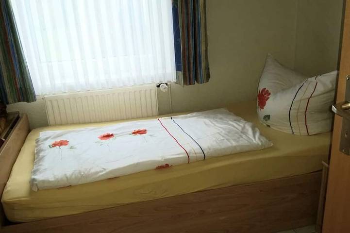 Ferienhaus für 4 Personen, mit Terrasse und Garten in Papenburg - 3