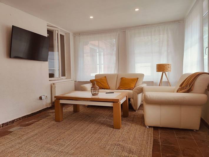 Ferienwohnung für 5 Personen, mit Garten und Ausblick in Saal - 3