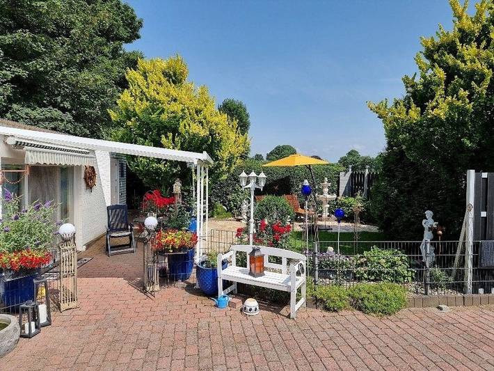 Bungalow für 2 Personen, mit Terrasse und Garten in Dithmarschen - 2
