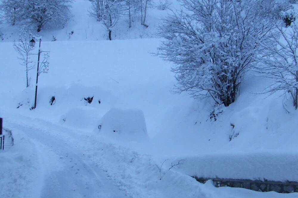 Entire apartment, Vaujany / alpesd'huez, Skiing, cycling (marmot / alp'd'huze) 20km col gland in Vaujany, Écrins National Park
