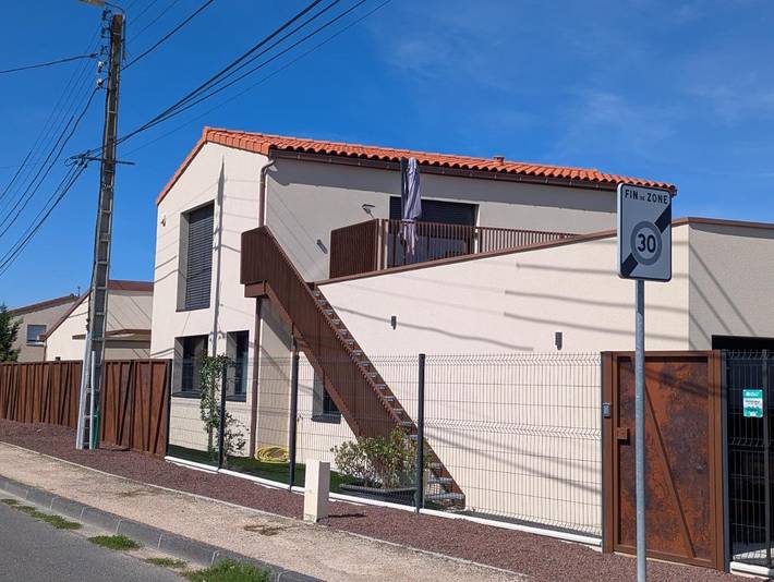 Gîte pour 4 personnes, avec terrasse et vue à Riom - 4