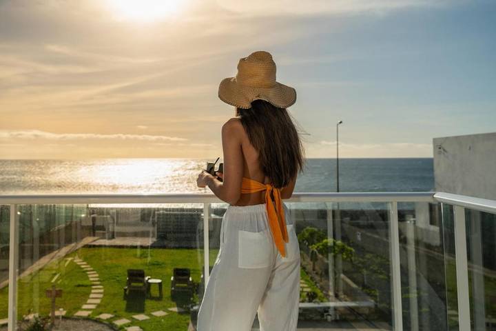 Location de vacances pour 2 personnes, avec terrasse ainsi que jardin et vue à Paul Do Mar - 3