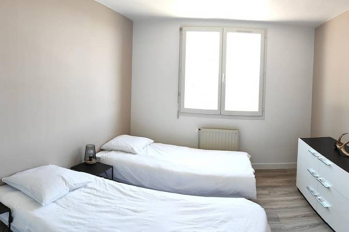 Gîte pour 6 personnes, avec terrasse et jardin à Mathaux - 3