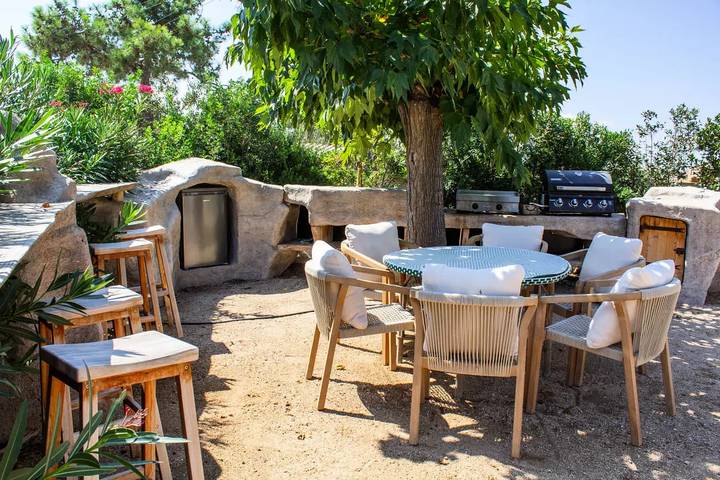 Location de vacances pour 12 personnes, avec vue et jardin dans Plage de Saint Cyprien (Lecci) - 3