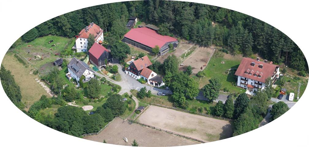 Ferienhaus für 2 Personen, mit Balkon/Terrasse und Garten in Weißenstadt