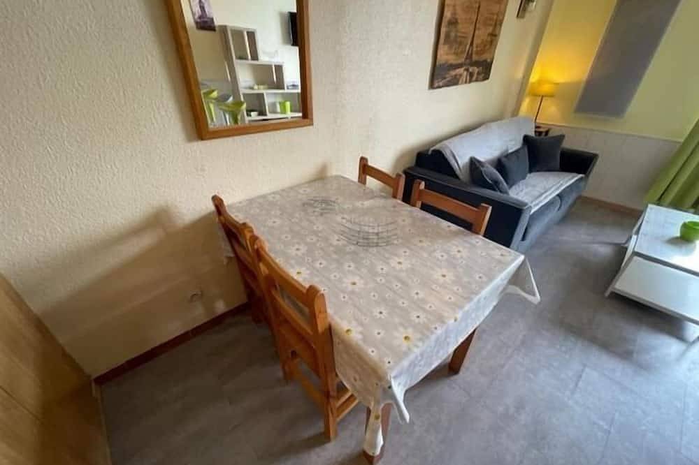 Entire apartment, Apartaments Moblats Pas - studio  2/3 pers in Pas de la Casa, Grandvalira