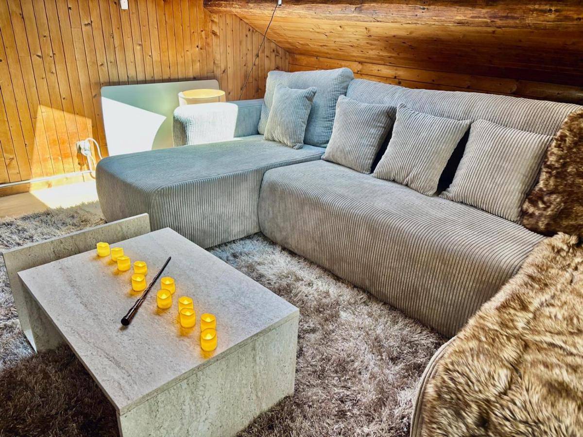 Appartement entier, One-Bedroom Apartment in Valserhône, Nantua