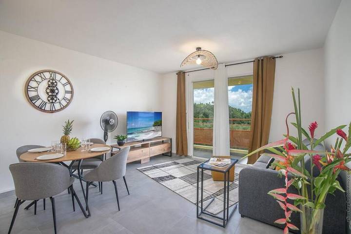 Appartement de vacances pour 4 personnes, avec balcon et vue