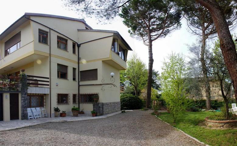 Casa vacanza per 2 persone, con Terrazza e Giardino a Scacciapensieri