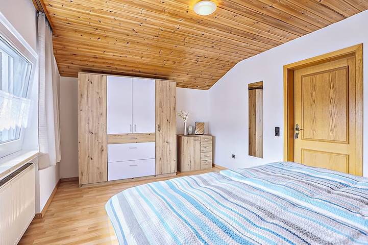 Ganze Wohnung, Neu renovierte Ferienwohnung in Obergünzburg, Bayerisch Schwaben