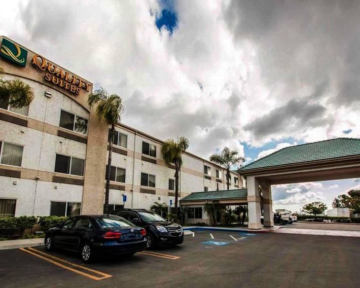 Hotel para 2 personas, con piscina - 1