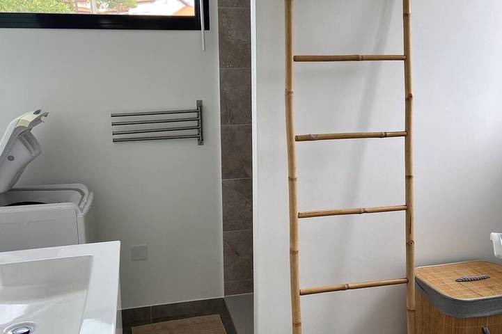 Gîte pour 4 personnes, avec terrasse et jardin dans Golf de Chiberta - 4