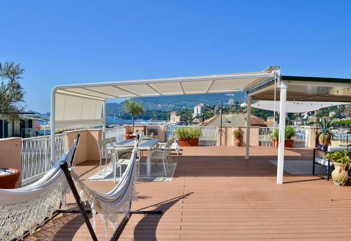 Loft per 6 persone, con Balcone e Terrazza nonché Panorama a Rapallo
