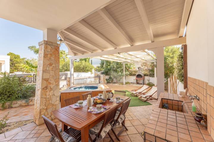 Villa für 6 Personen, mit Whirlpool und Balkon/Terrasse, mit Haustier in Apulien - 3