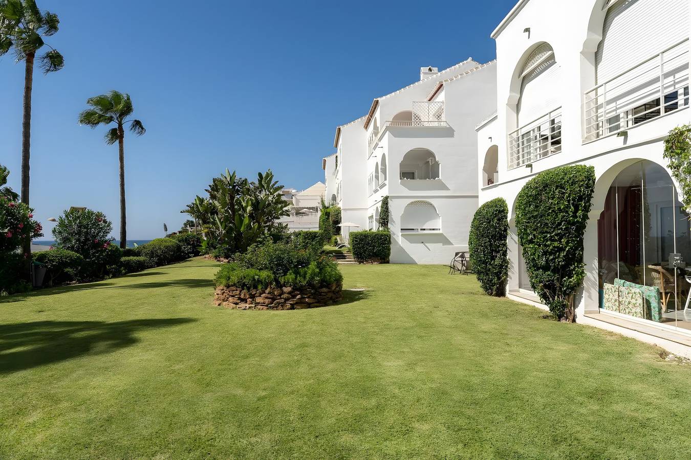 Entire apartment, Apartment "240 Front Line Beach La Cala" with Wi-Fi in La Cala de Mijas, Mijas