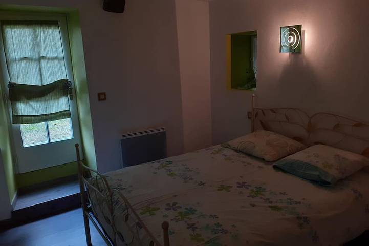 Location de vacances pour 7 personnes, avec jardin à Osse-en-Aspe - 4