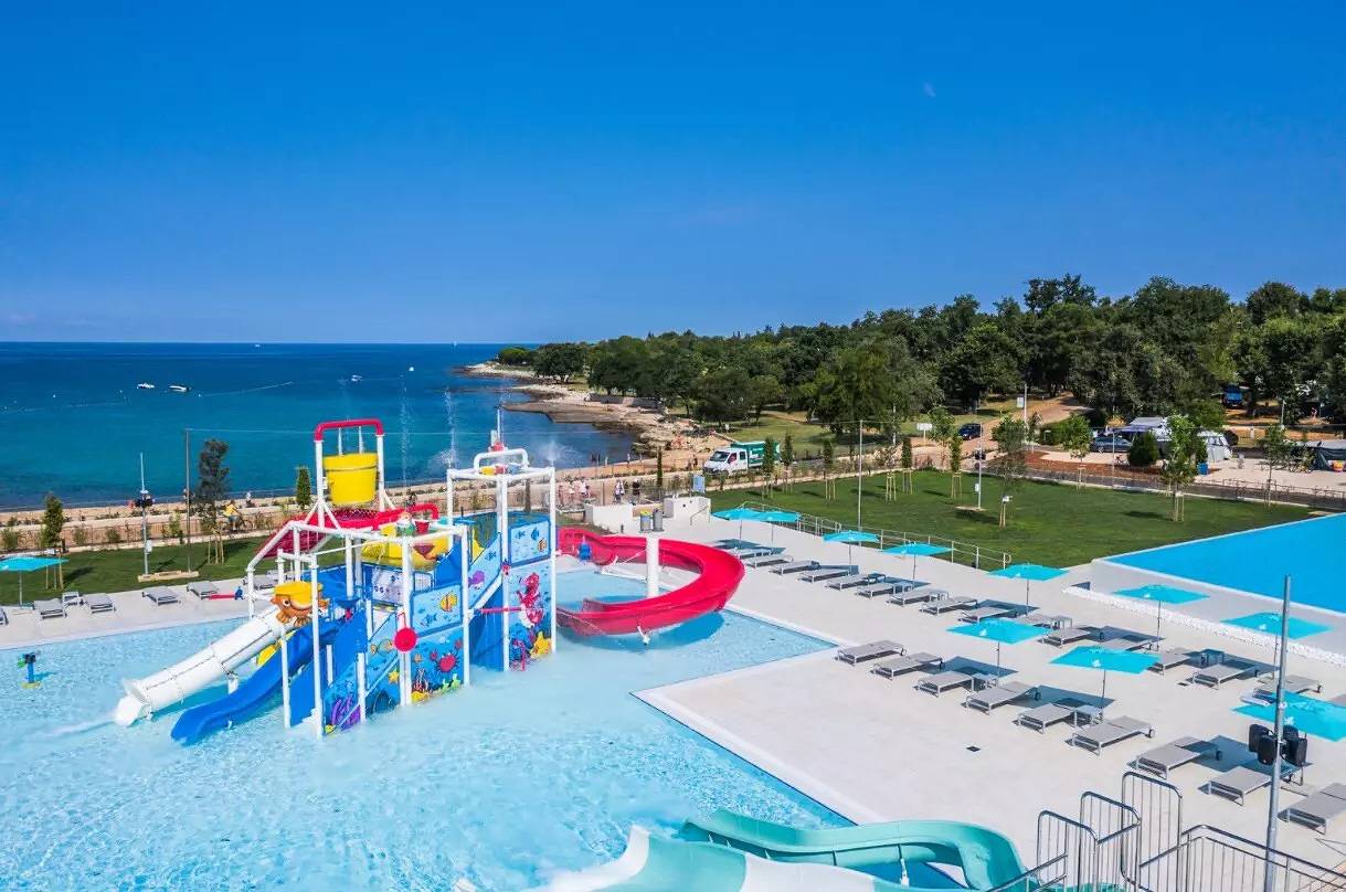 Mobil Home Premium Canova Bay 4 Zimmer 6 Erwachsene + 2 Kinder bis 12 Jahre in Karigador, Umag und Umgebung