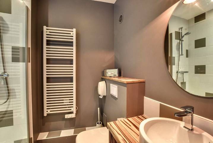 Hôtel pour 2 personnes, avec balcon et vue dans Plage du Port-Vieux - 3