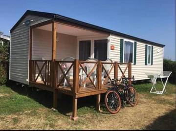 Gîte pour 5 personnes, avec vue et terrasse, animaux acceptés à Biesheim