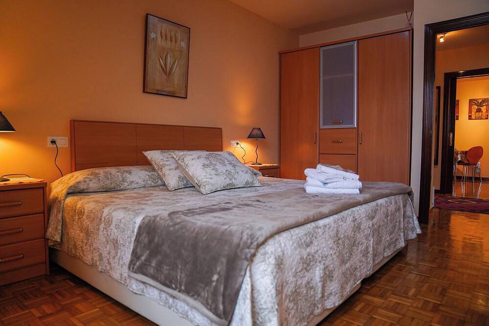 Appartement entier, Villamarinera Family for 4-5 people with Wi-Fi, garage and petfriendly in Ribadesella, Côte Cantabrique