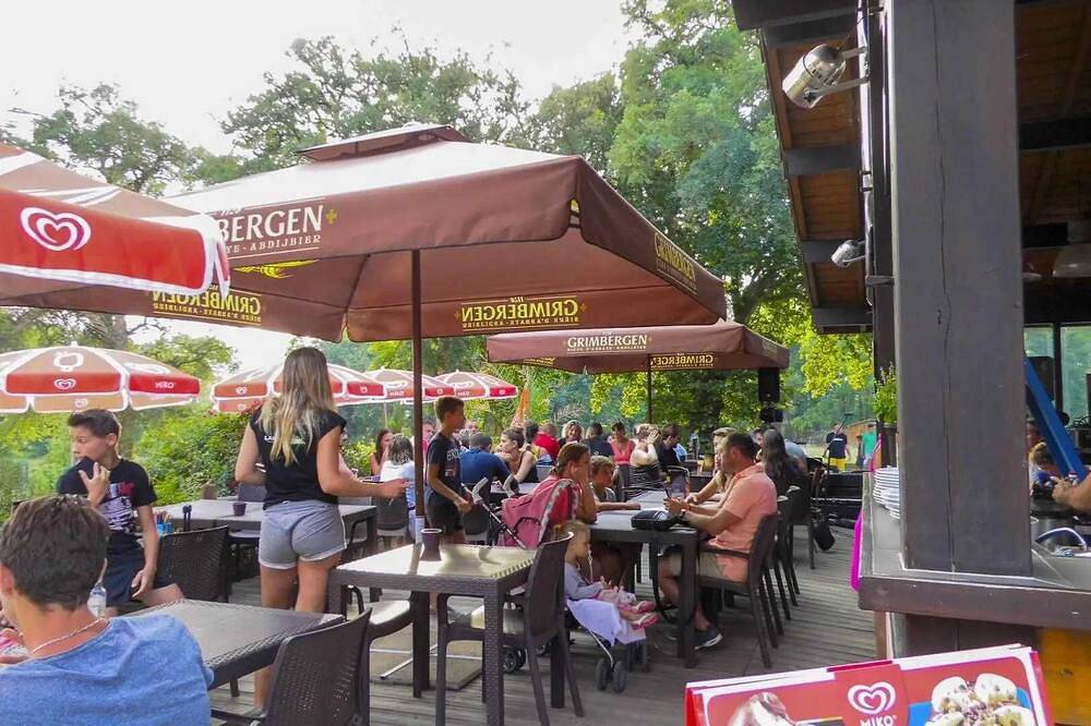 Camping 4 étoiles - Piscine  - ccaafee in Azur, Côte d’Argent