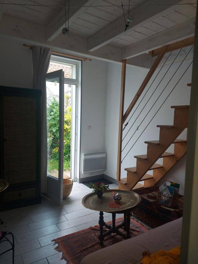 Location de vacances pour 2 personnes, avec terrasse et jardin à Aytré - 3