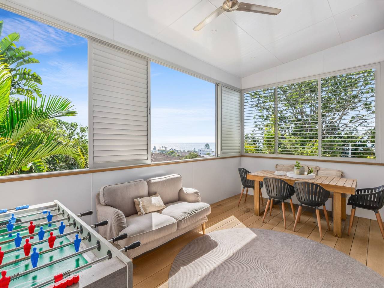 Ganze Wohnung, Luxuriöses 2-Bett-Apartment mit Meerblick und Garten in Sydney, New South Wales
