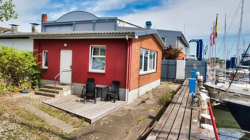 Ferienhaus mit Meerblick für 4 Personen, mit Pool und Terrasse in Travemünde