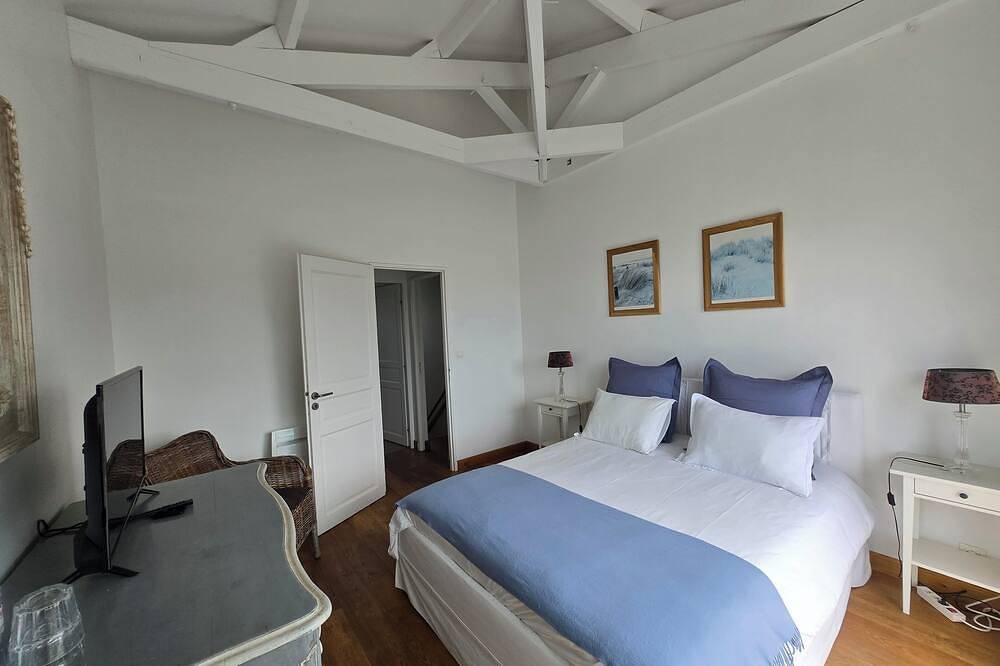 Chambre Suite 28M2 ,Petits Dejs,Andernos Les Bains in Andernos-les-Bains, Région d'Arcachon