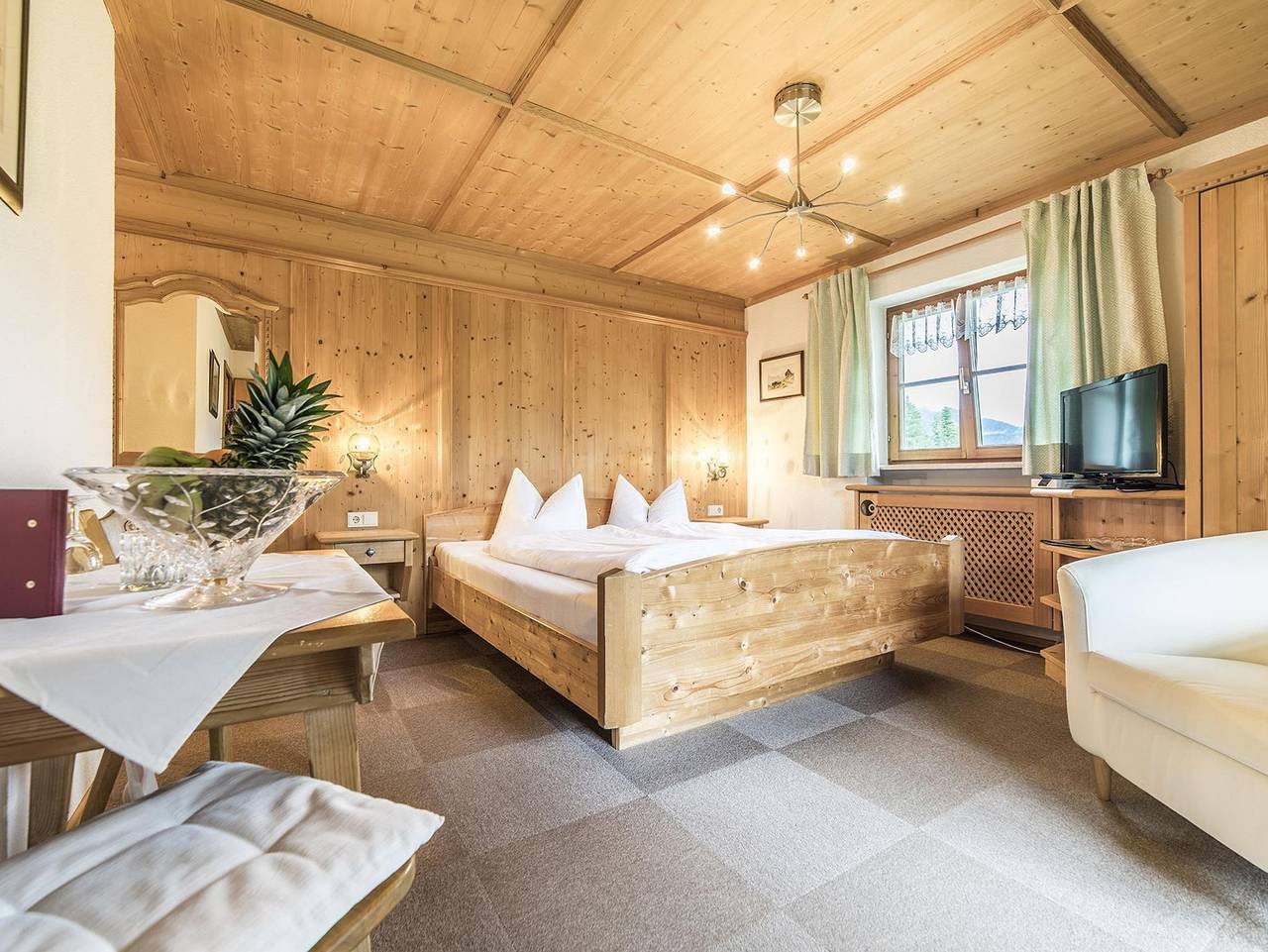Ganze Ferienwohnung, Cafe und Gästehaus Landerermühle - Ferienwohnung Isarwinkel in Brauneck, Lenggries