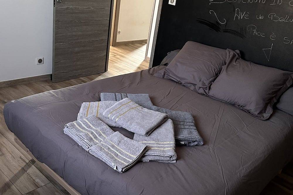 Villa Avec Piscine Proche de Toute Commodité in Borgo (Corsica), Bastia e dintorni