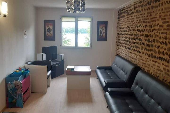 Gîte pour 25 personnes, avec jardin à Poucharramet - 2