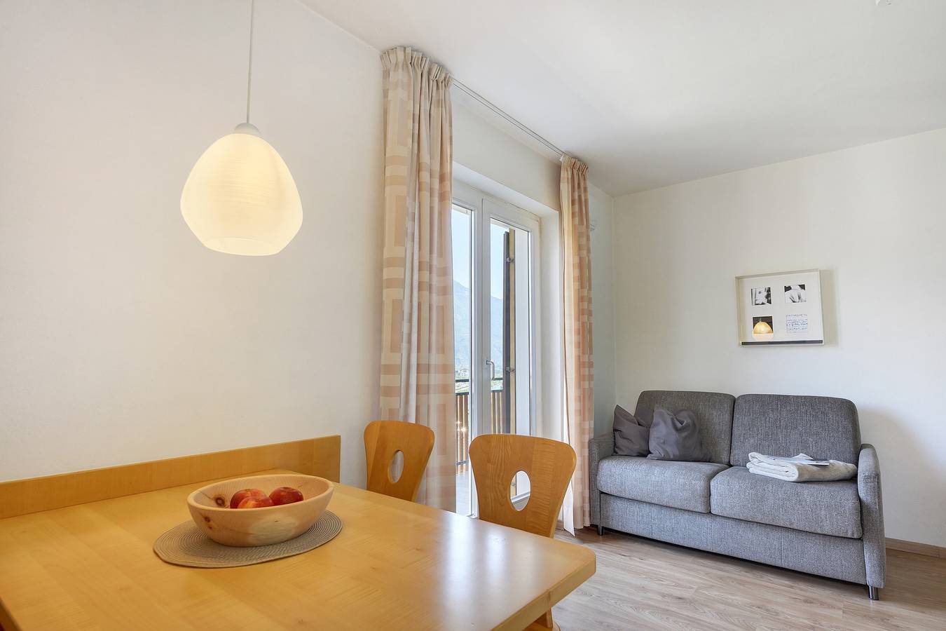Ganze Wohnung, Apartment 'Freiblick Klein' mit Bergblick, gemeinsamer Terrasse und Wlan in Marling, Ortleralpen