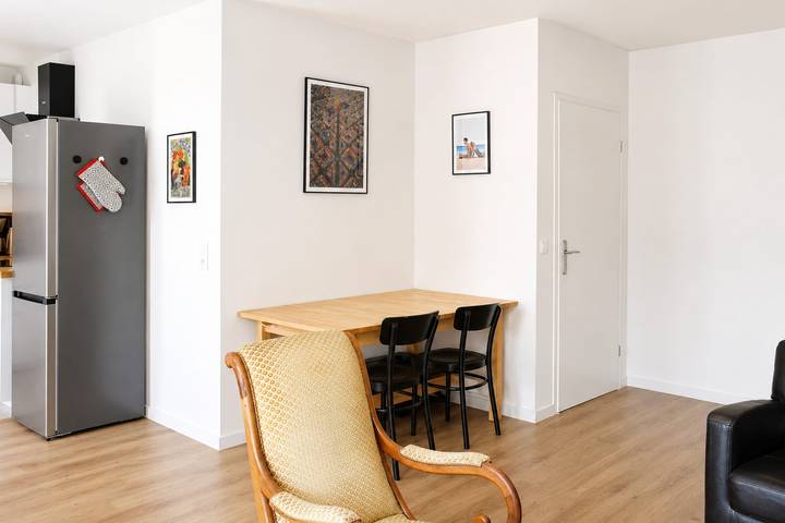 Ganze Wohnung, Ferienwohnung für 4 Personen mit Balkon in Aubervilliers, Seine-Saint-Denis