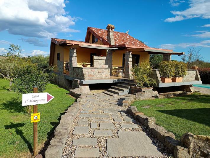 Ferienhaus für 4 Personen, mit Terrasse und Ausblick sowie Garten in Latium - 3