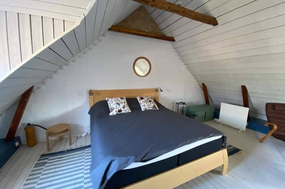 Scandinavian Oasis with a beach 5-10 minutes away. in Helsingborg, Skane