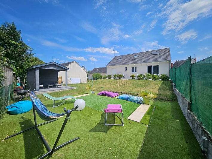 Location de vacances pour 10 personnes, avec jardin à Saint-Laurent-Nouan