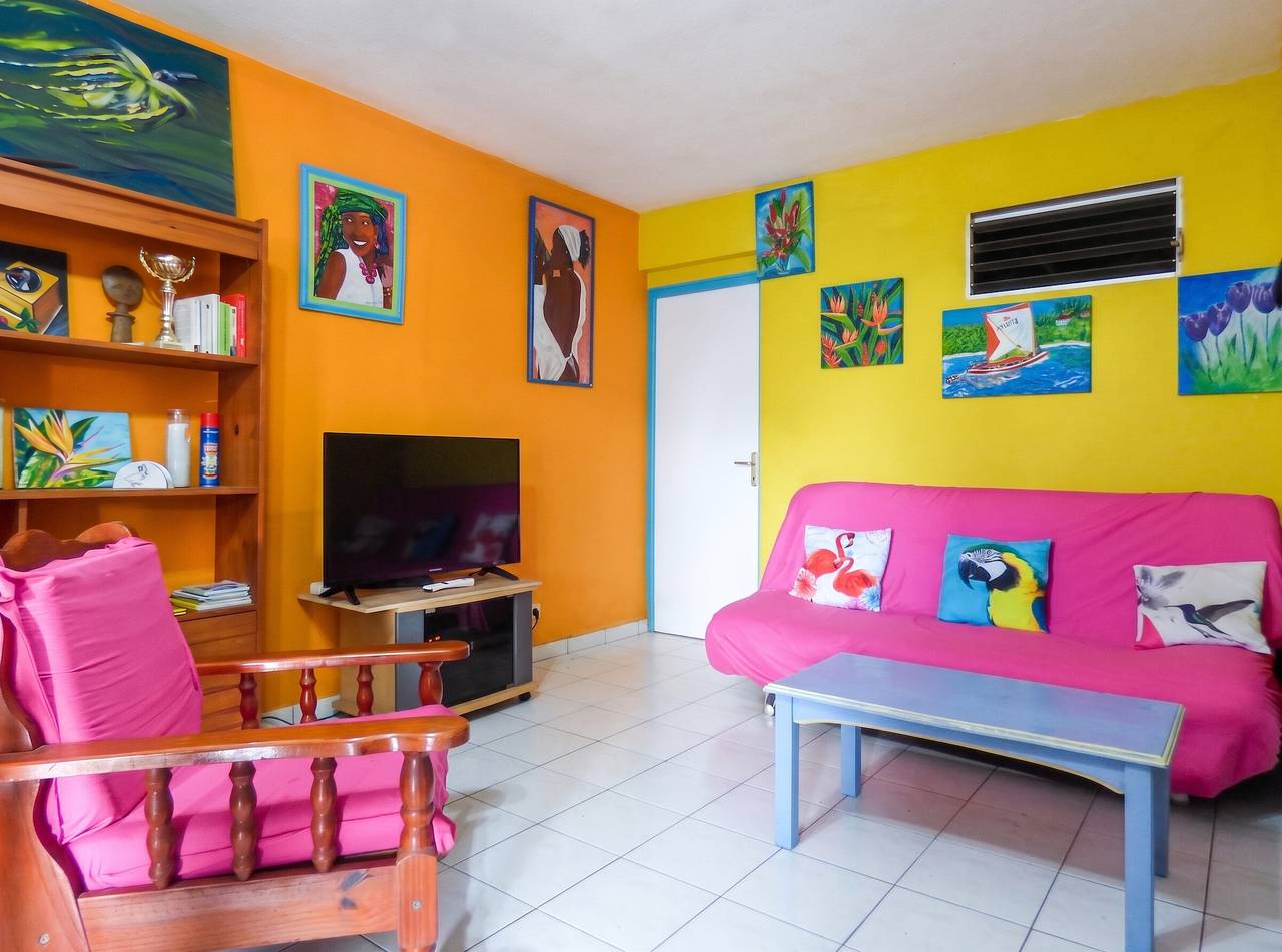 Apartamento entero, Acogedor apartamento con vista al mar - 70 m² en Les Trois-Îlets in Anse Mitan, Les Trois-Îlets