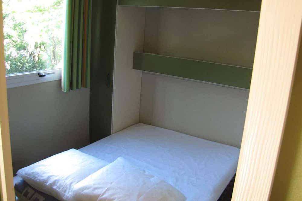 Gemütliches Chalet mit Terrasse in Vogüé in Vogüé, Ardèche